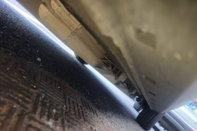 Used NETA N01 2020 Revised Version 430V Chassis Front Left