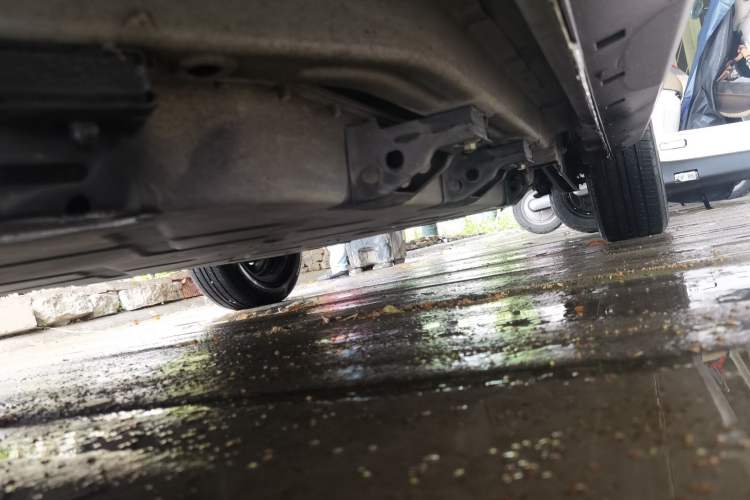Used NETA N01 2020 380V Chassis Front Left