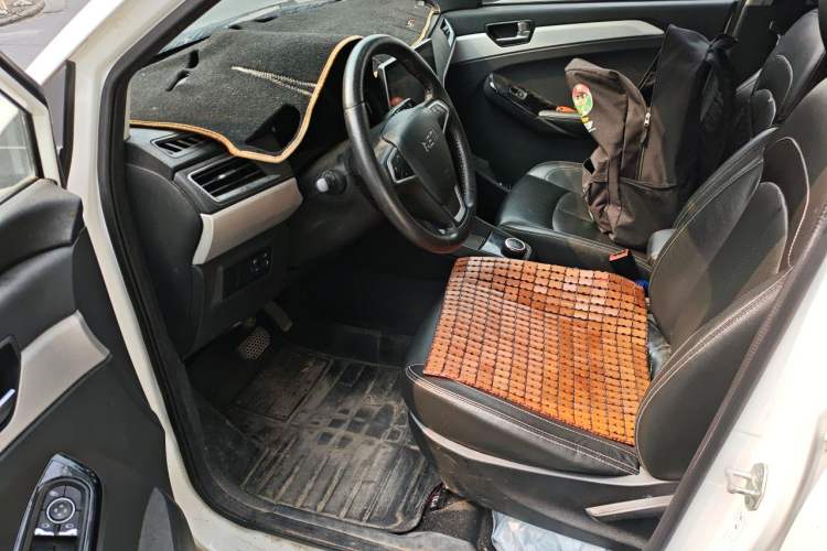 Used NETA N01 2020 380e Driver Seat