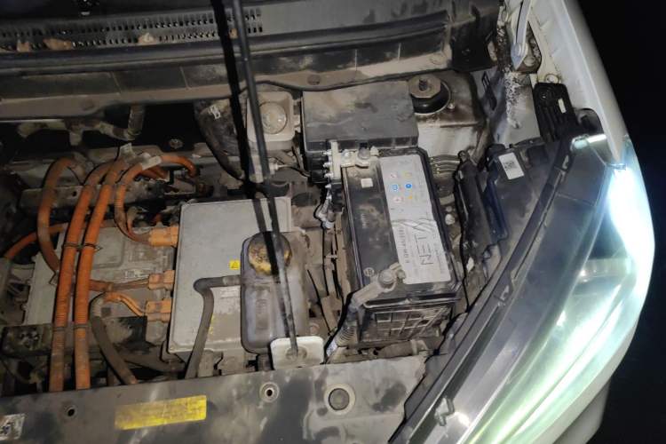Used NETA N01 2020 380V Engine Bay Left