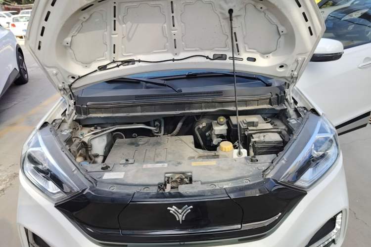 Used NETA N01 2020 Revised Version 430V Engine Bay