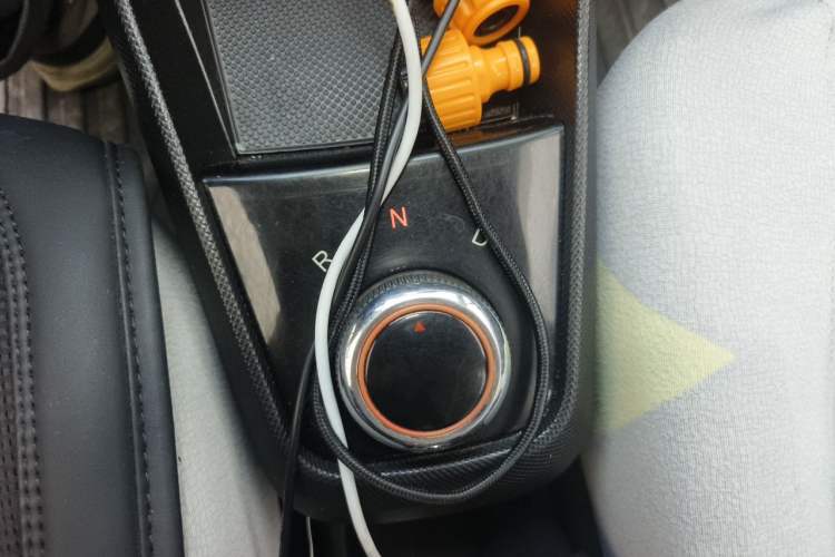 Used NETA N01 2020 380T Industry Custom Edition Gear Lever