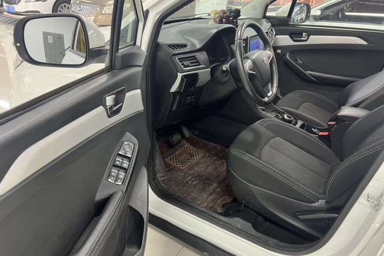 Used NETA N01 2020 380V Interior 3