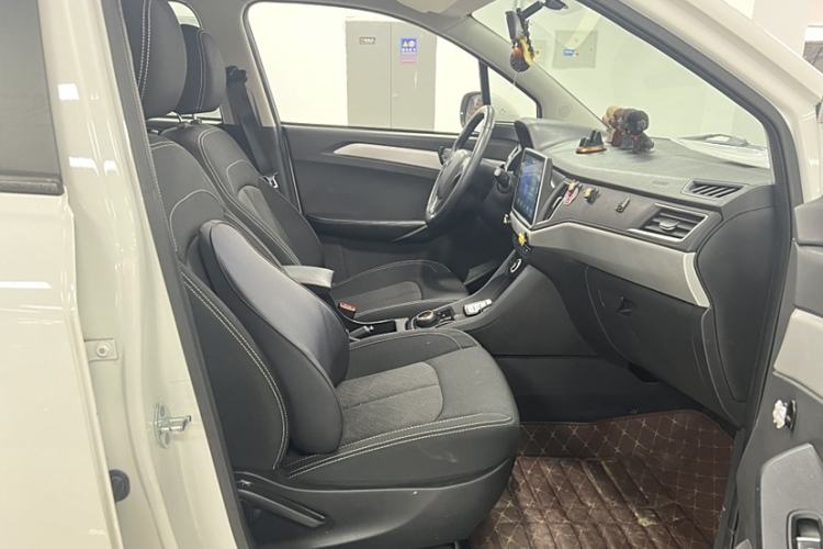 Used NETA N01 2020 380V Interior 5