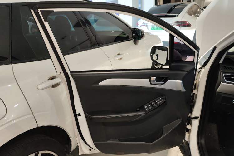 Used NETA N01 2020 430e Interior 7