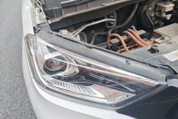Used NETA N01 2020 380e Right Front Headlight