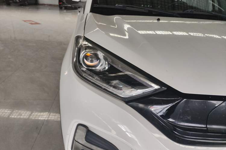 Used NETA N01 2020 380V Right Front Headlight