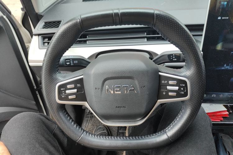 Used NETA N01 2020 Revised Version 430V Steering Wheel