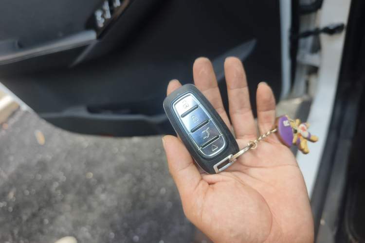 Used NETA N01 2020 Revised Version 430V Vehicle Key