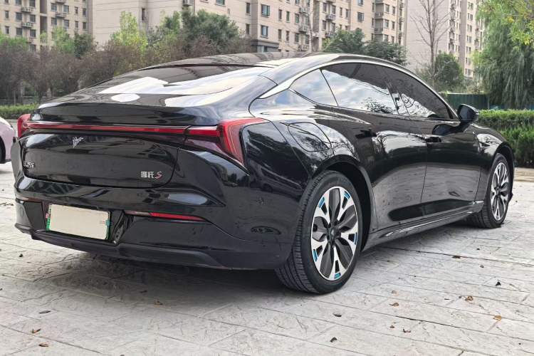 Used NETA S 2022 All-Electric 715 km Range Rear-Drive Deluxe Version Exterior 6