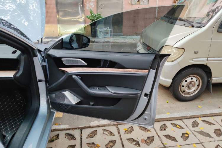 Used NETA S 2024 Pure Electric 520km Rear-Drive Lite Version Right Front Door Interior