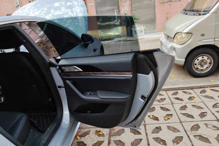 Used NETA S 2024 Pure Electric 520km Rear-Drive Lite Version Right Rear Door Interior
