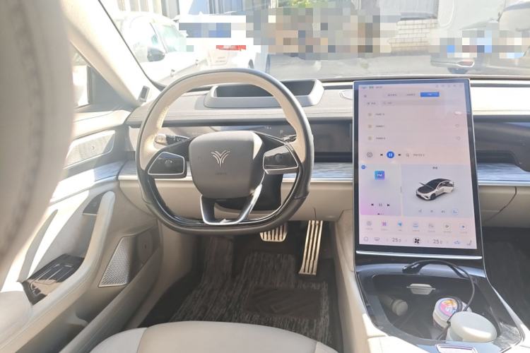 Used NETA S 2022 All-Electric 650 km Four-Wheel Drive Premium Version Steering Wheel