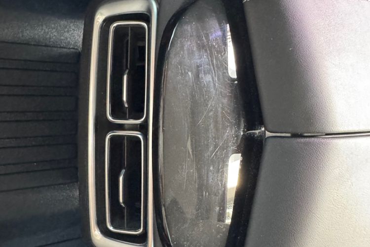 Used NETA S 2022 Extended-Range Version 1160 km Range Rear-Wheel Drive Mid-Grade Interior 1