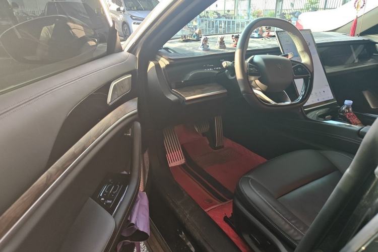 Used NETA S 2022 Extended-Range Version 1160 km Range Rear-Wheel-Drive Compact Edition Driver Seat