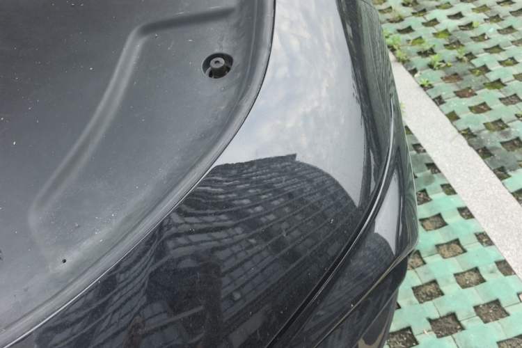 Used NETA S 2022 Extended-Range Version 1160 km Range Rear-Wheel Drive Mid-Grade Engine Bay Left