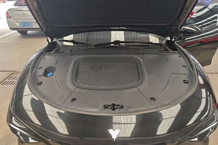 Used NETA S 2022 Extended-Range Version 1160 km Range Rear-Wheel-Drive Compact Edition Engine Bay