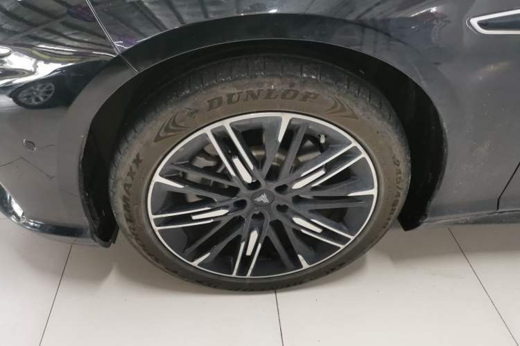 Used NETA S 2022 Extended-Range Version 1160 km Range Rear-Wheel Drive Mid-Grade Exterior 7
