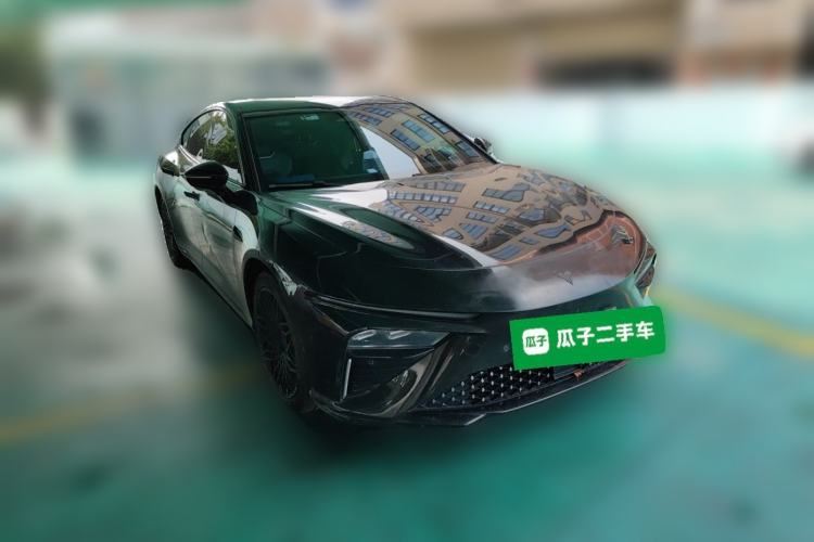 Used NETA S 2022 Pure Electric 715 km Range Rear-Wheel Drive Mid-Range Version Front Right 45 Deg