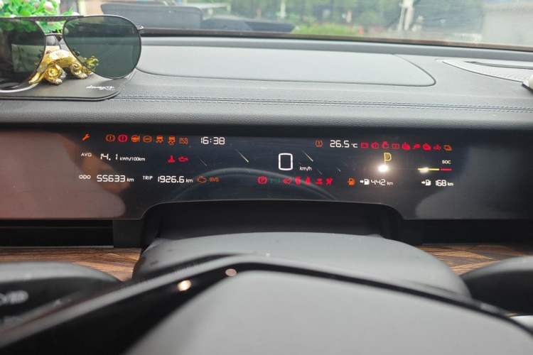 Used NETA S 2022 Extended-Range Version 1160 km Range Rear-Wheel-Drive Compact Edition Instrument Cluster