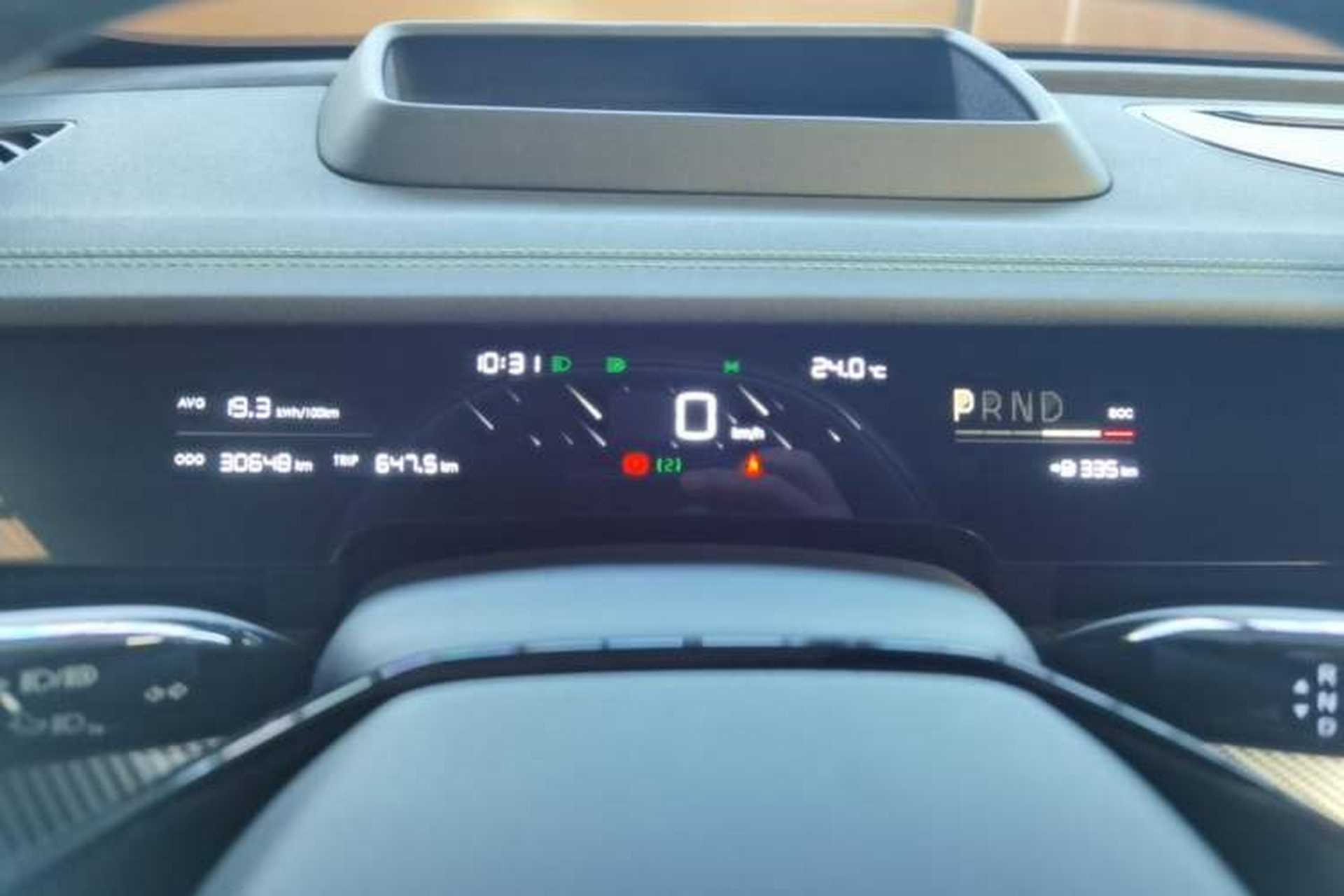 Used NETA S 2022 All-Electric 650 km Four-Wheel Drive Flagship Edition Instrument Cluster