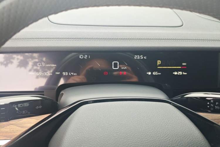 Used NETA S 2022 Extended-Range Version 1160 km Range Rear-Wheel-Drive Compact Edition Instrument Cluster