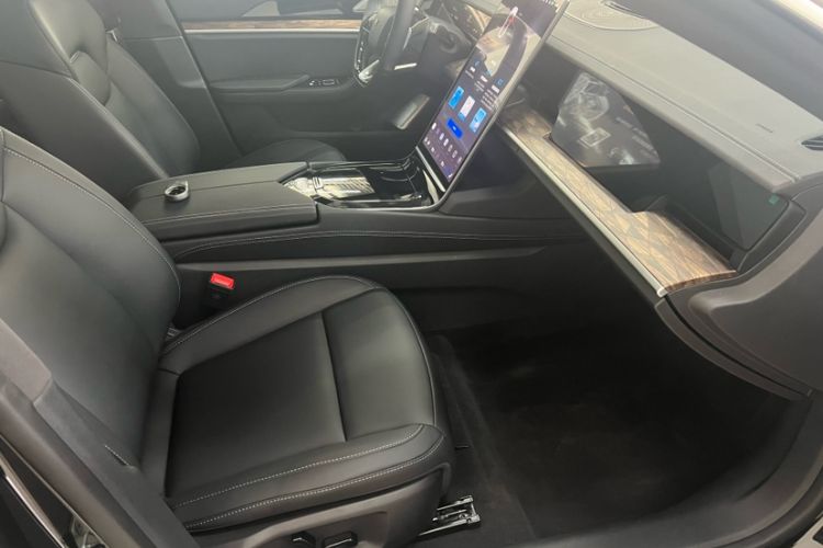 Used NETA S 2022 Extended-Range Version 1160 km Range Rear-Wheel-Drive Compact Edition Interior 2