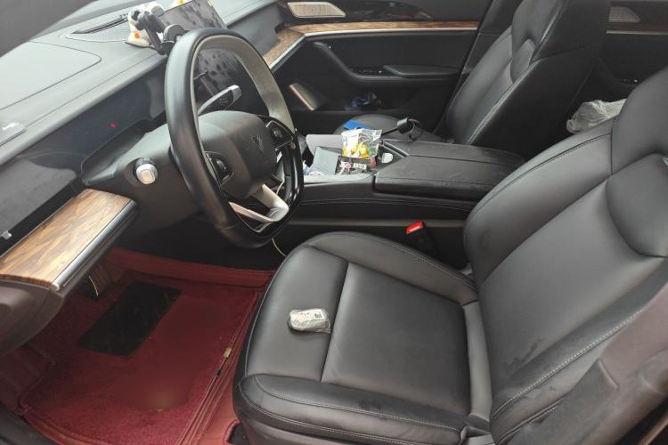 Used NETA S 2022 Extended-Range Version 1160 km Range Rear-Wheel-Drive Compact Edition Left Front Seat