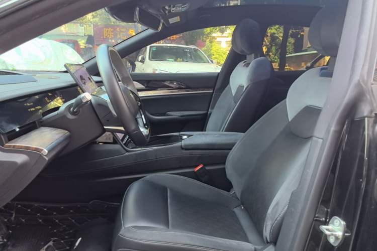 Used NETA S 2022 All-Electric 650 km Four-Wheel Drive Premium Version Left Front Seat