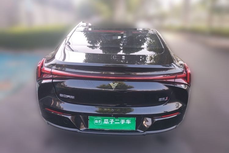 Used NETA S 2022 Extended-Range Version 1160 km Range Rear-Wheel-Drive Compact Edition Rear