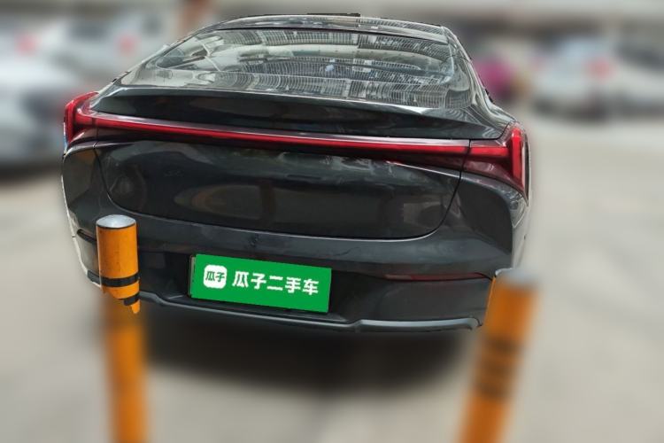 Used NETA S 2022 Extended-Range Version 1160 km Range Rear-Wheel-Drive Compact Edition Rear