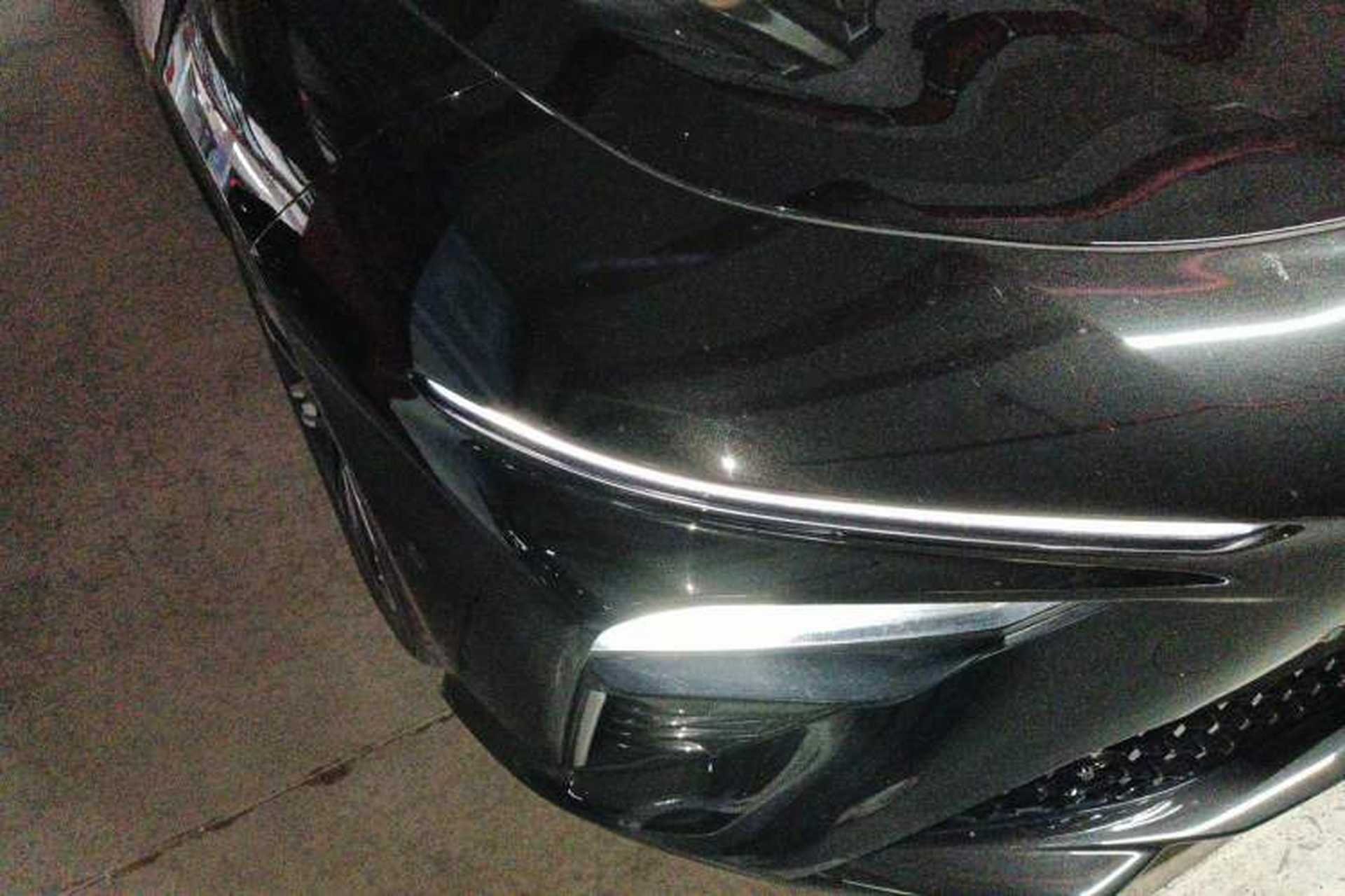 Used NETA S 2022 Extended-Range Version 1160 km Range Rear-Wheel-Drive Compact Edition Right Front Headlight