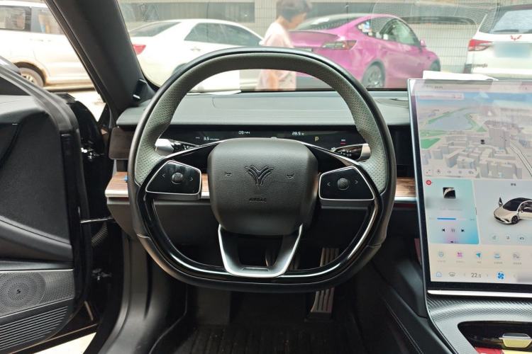 Used NETA S 2022 Extended-Range Version 1160 km Range Rear-Wheel-Drive Compact Edition Steering Wheel