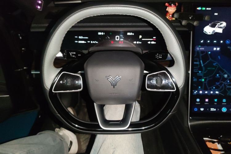 Used NETA S 2022 Extended-Range Version 1160 km Range Rear-Wheel-Drive Compact Edition Steering Wheel
