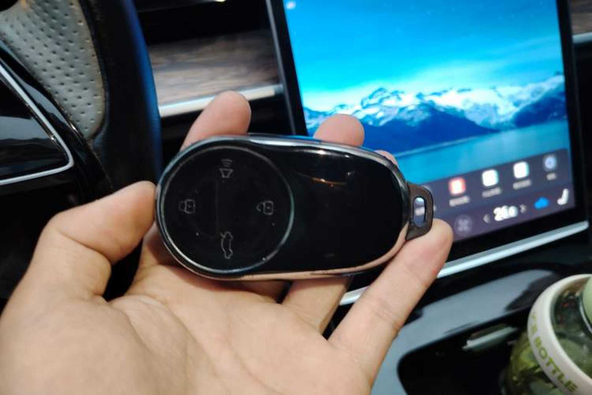 Used NETA S 2022 Extended-Range Version 1160 km Range Rear-Wheel-Drive Compact Edition Vehicle Key