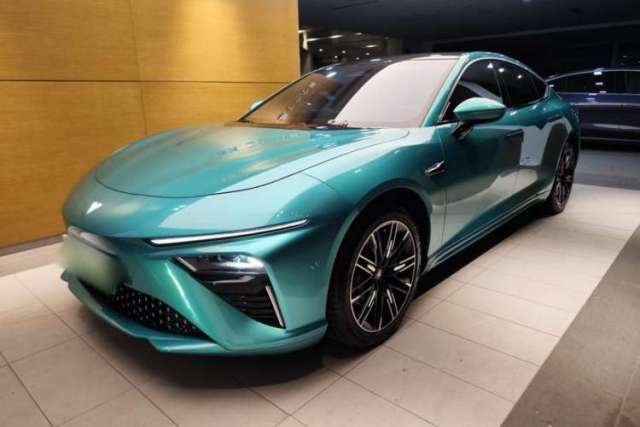 NETA S 2022 Extended-Range Version 1160 km Range Rear-Wheel Drive Mid-Grade с пробегом