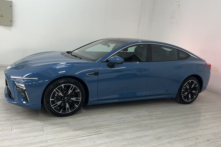 Used NETA S 2022 Extended-Range Version 1160 km Range Rear-Wheel-Drive Compact Edition Exterior 2