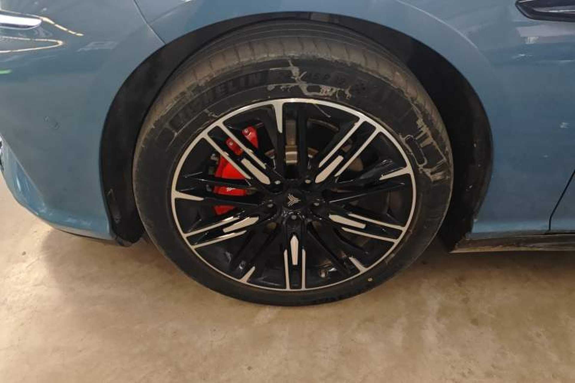 Used NETA S 2022 All-Electric 650 km Four-Wheel Drive Premium Version Exterior 2