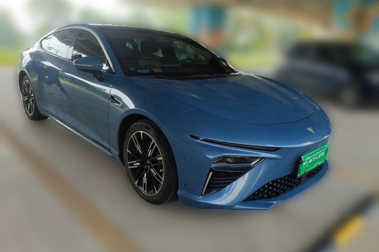 Used NETA S 2022 Extended-Range Version 1160 km Range Rear-Wheel Drive Mid-Grade Front Right 45 Deg
