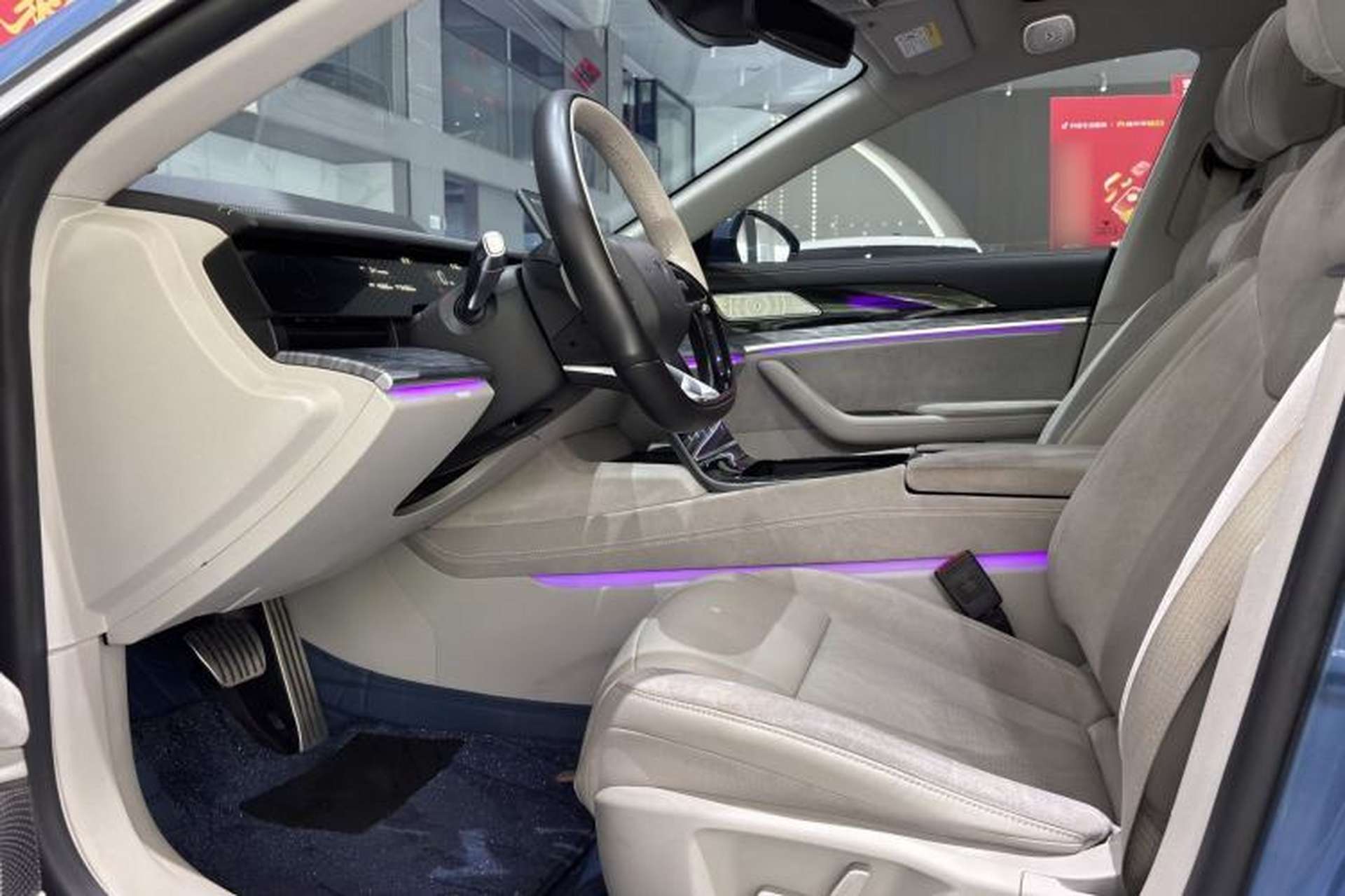 Used NETA S 2022 Extended-Range Version 1160 km Rear-Drive Big Edition Interior 1