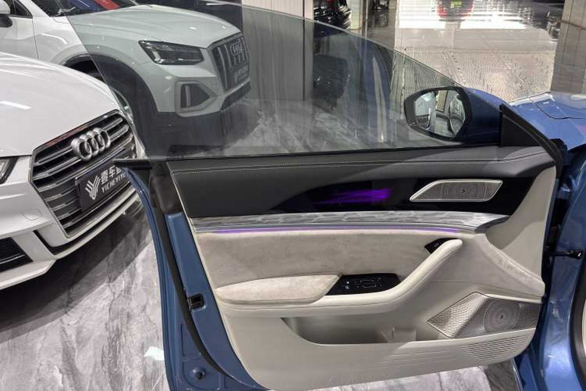 Used NETA S 2022 Extended-Range Version 1160 km Rear-Drive Big Edition Interior 6