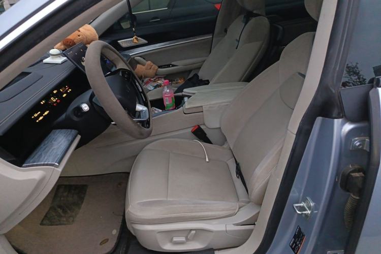 Used NETA S 2022 Extended-Range Version 1160 km Rear-Drive Big Edition Left Front Seat