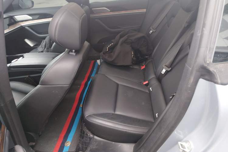 Used NETA S 2022 Extended-Range Version 1160 km Range Rear-Wheel-Drive Compact Edition Left Rear Seat