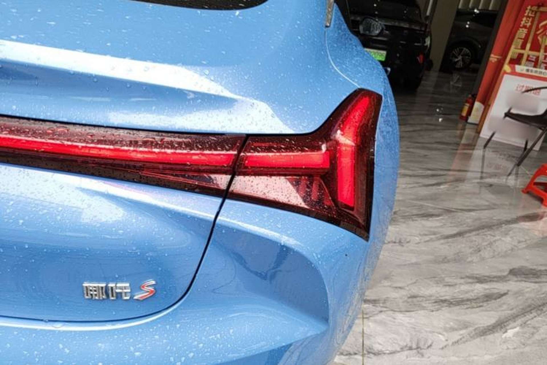 Used NETA S 2022 Extended-Range Version 1160 km Rear-Drive Big Edition Right Rear Taillight