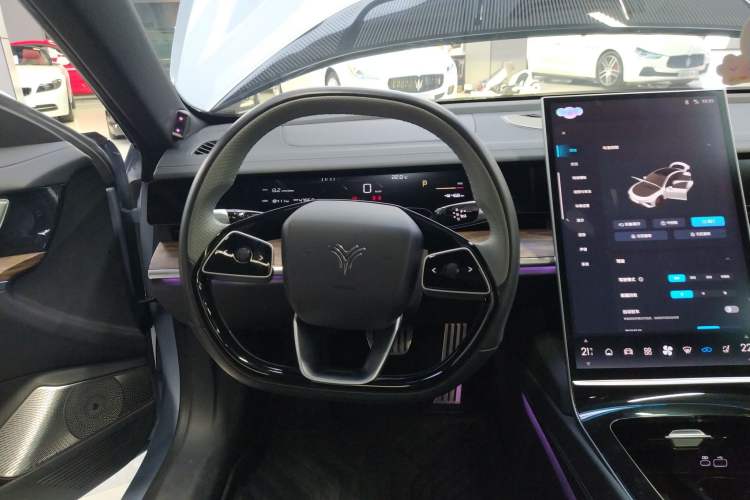Used NETA S 2022 Pure Electric 715 km Range Rear-Wheel Drive Mid-Range Version Steering Wheel