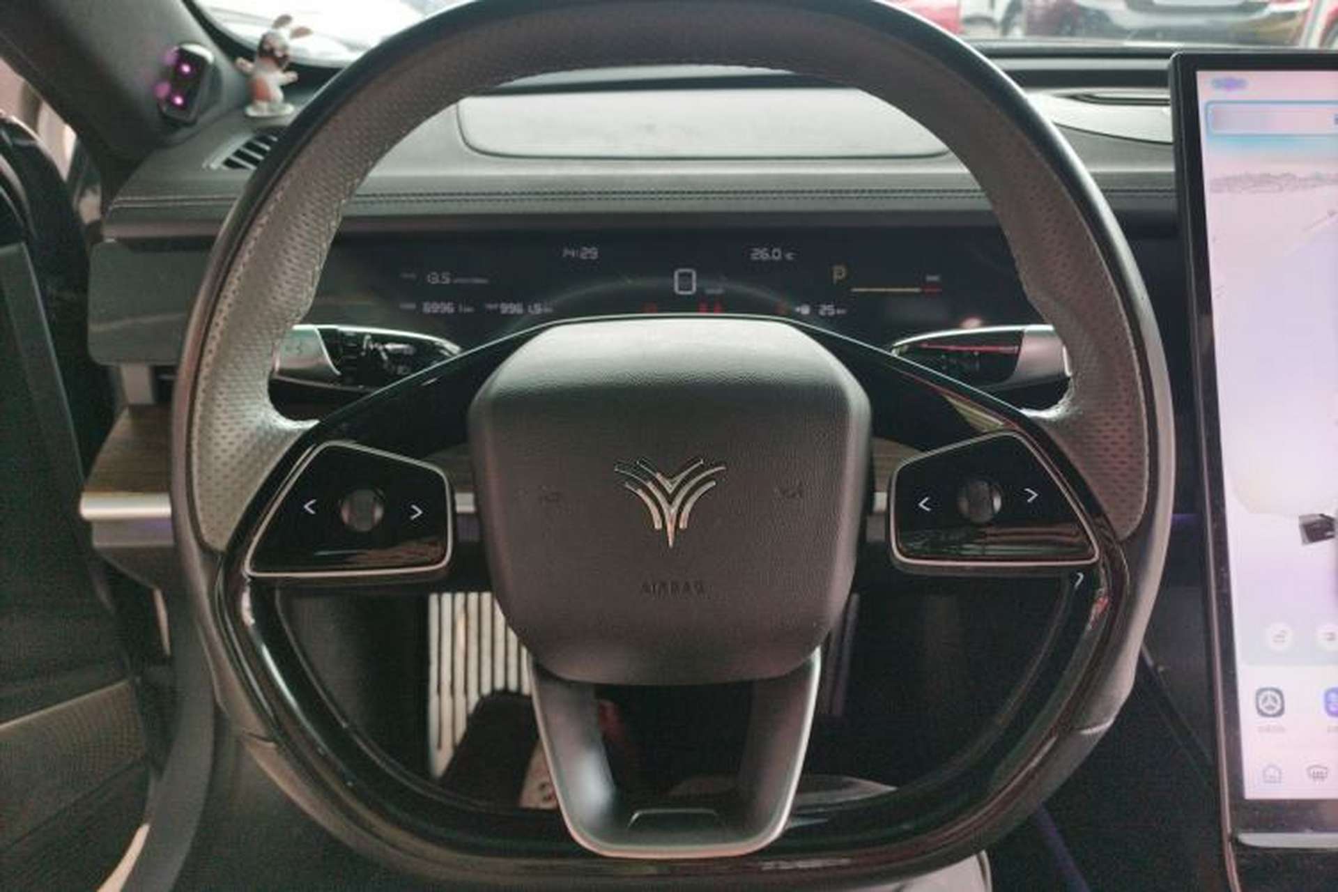 Used NETA S 2022 Extended-Range Version 1160 km Range Rear-Wheel-Drive Compact Edition Steering Wheel