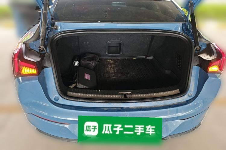 Used NETA S 2022 Extended-Range Version 1160 km Range Rear-Wheel Drive Mid-Grade Trunk