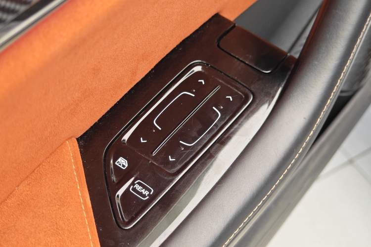 Used NETA S 2022 Extended-Range Version 1160 km Rear-Drive Big Edition Interior 5