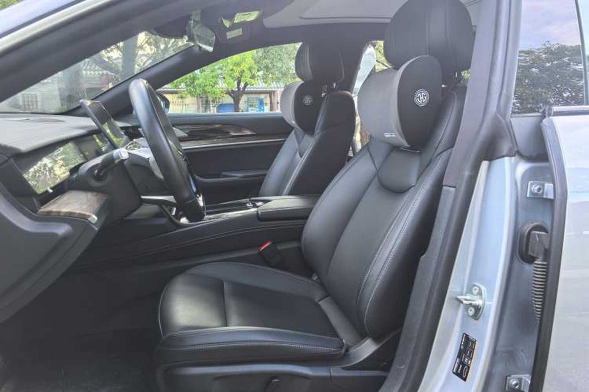 Used NETA S 2022 Extended-Range Version 1160 km Range Rear-Wheel-Drive Compact Edition Left Front Seat