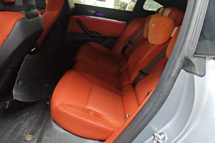Used NETA S 2022 Extended-Range Version 1160 km Rear-Drive Big Edition Left Rear Seat